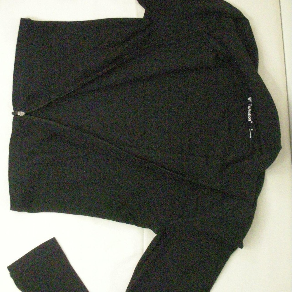 TNAction by Aritzia Black Cropped Zip Up Active Jacket Size Small Athleisure - Picture 3 of 5